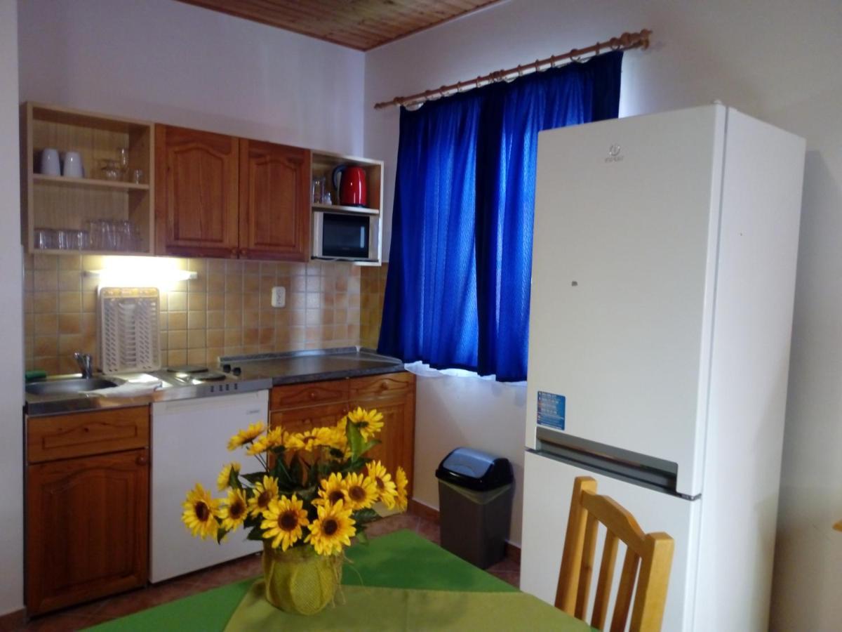 Relax Apartment House Zalakaros Exterior photo